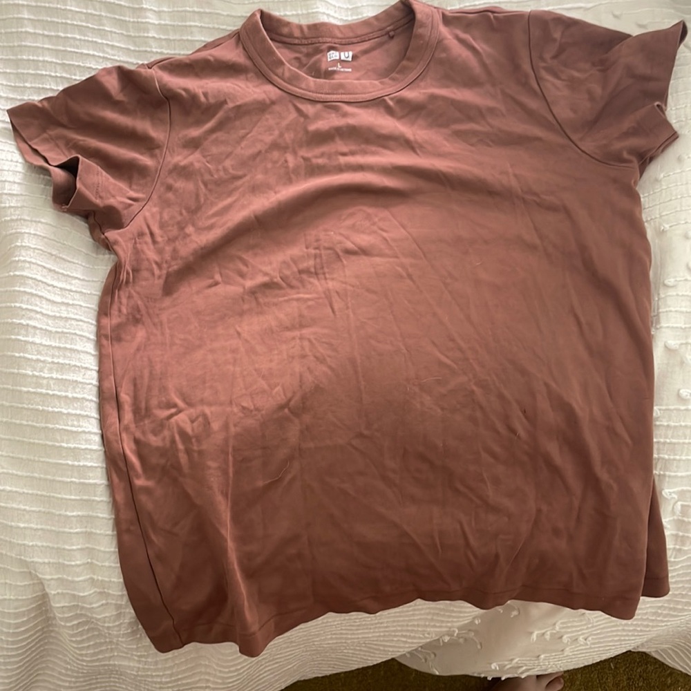 Mauve t shirt